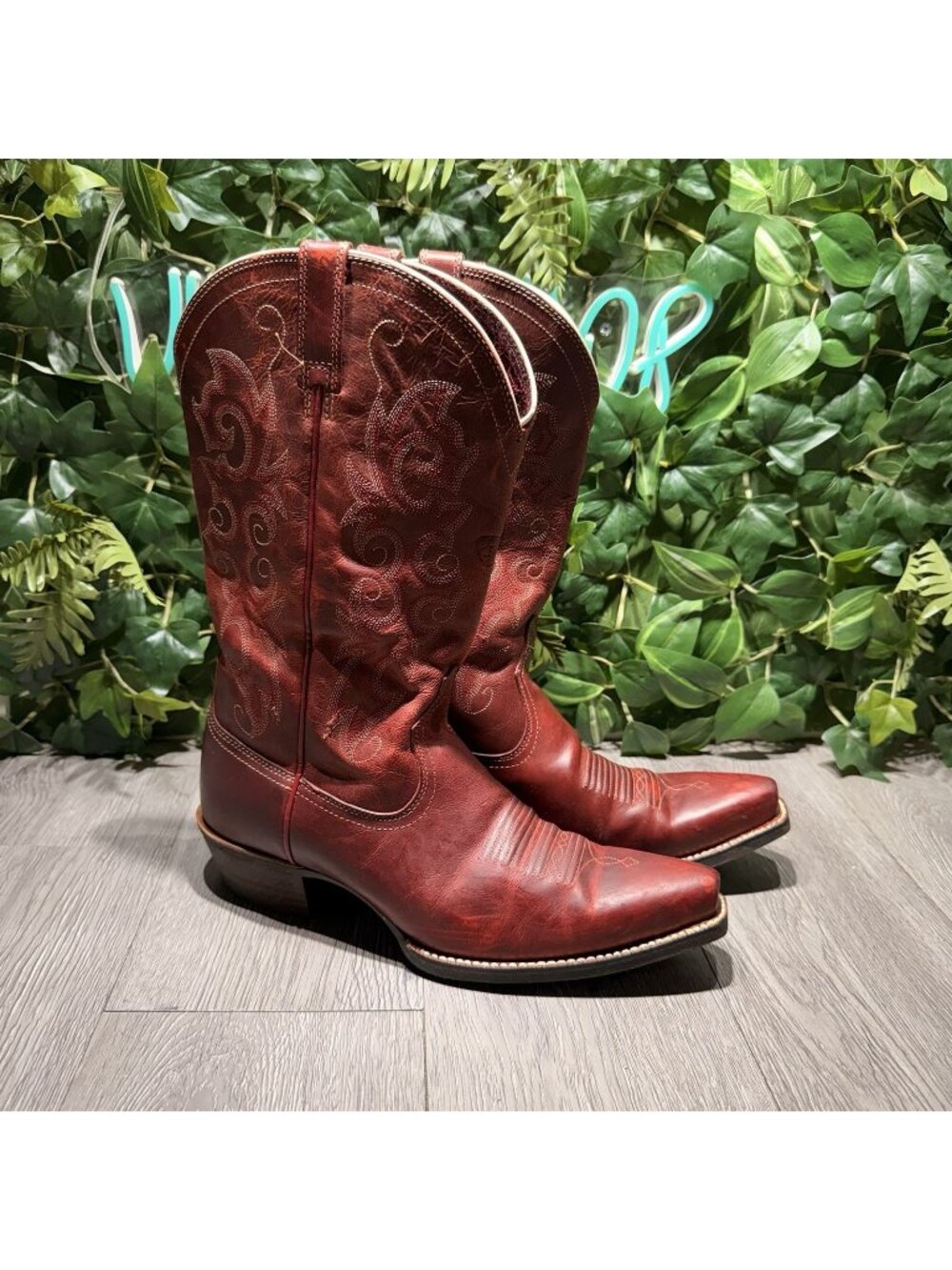 Ariat Ladies Alabama Boots Red Leather Stitched Style 10010978 Size 9.5 B